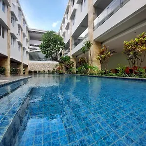https://crystal-kuta-bali.hotelsseminyak.net