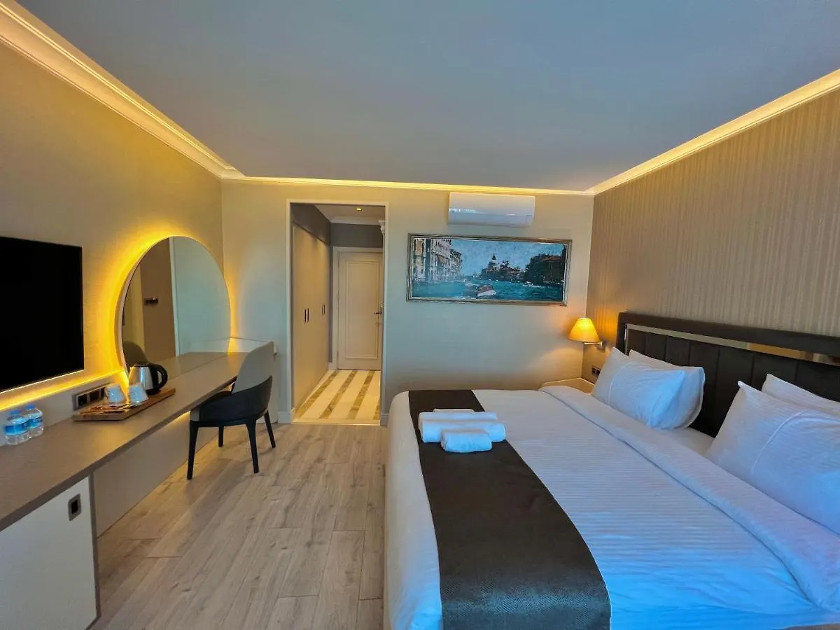 Mq Hotel Suites Arnavutkoy