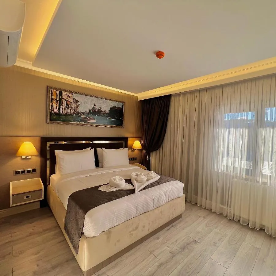 Mq Hotel Suites Arnavutkoy