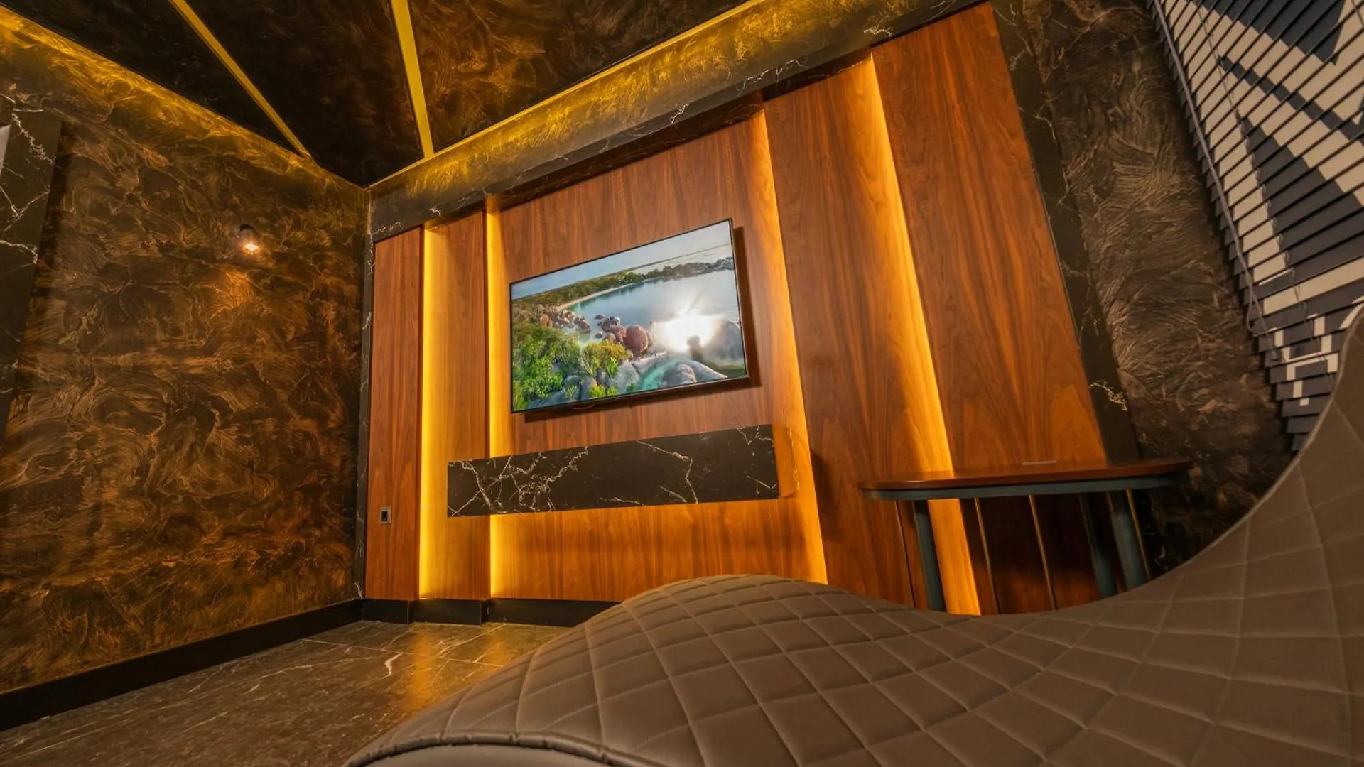 Mq Hotel Suites Arnavutkoy